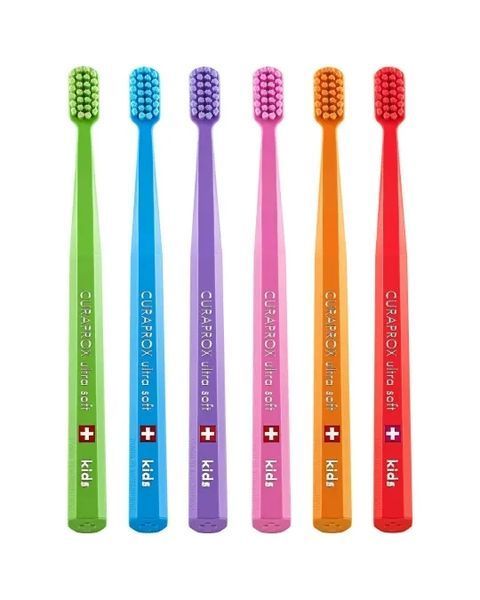 Детская зубная щетка Curaprox ultrasoft 0,09 мм 4-12 лет 2739783924 фото