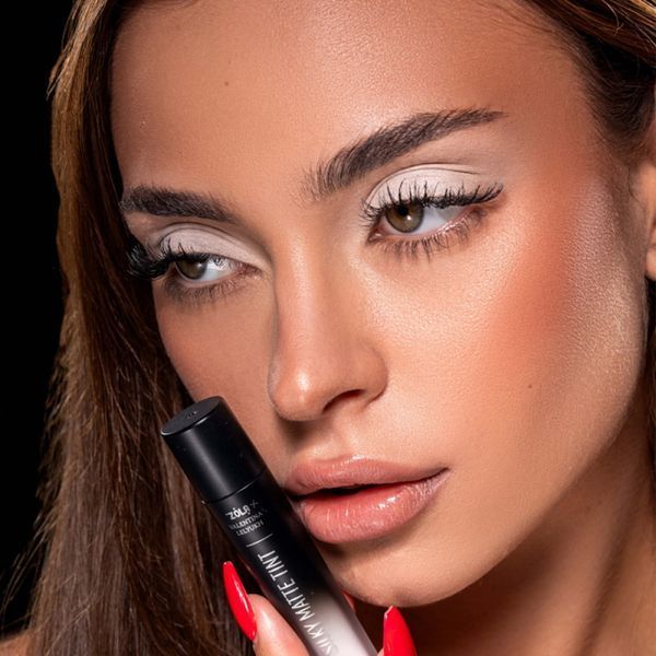 Рідкі тіні для повік Zola x Valentina Lelyukh Silky Matte Tint 02 Moonlight 2822591215 фото