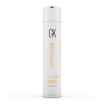 Кондиціонер для всіх типів волосся GKHair Balancing Conditioner 300 мл 01-02-BC-300 фото