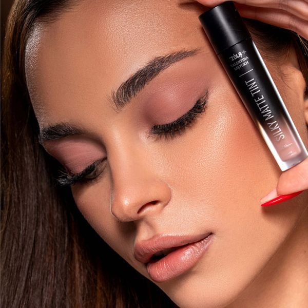 Рідкі тіні для повік Zola x Valentina Lelyukh Silky Matte Tint 08 Pink Opal 2822591221 фото